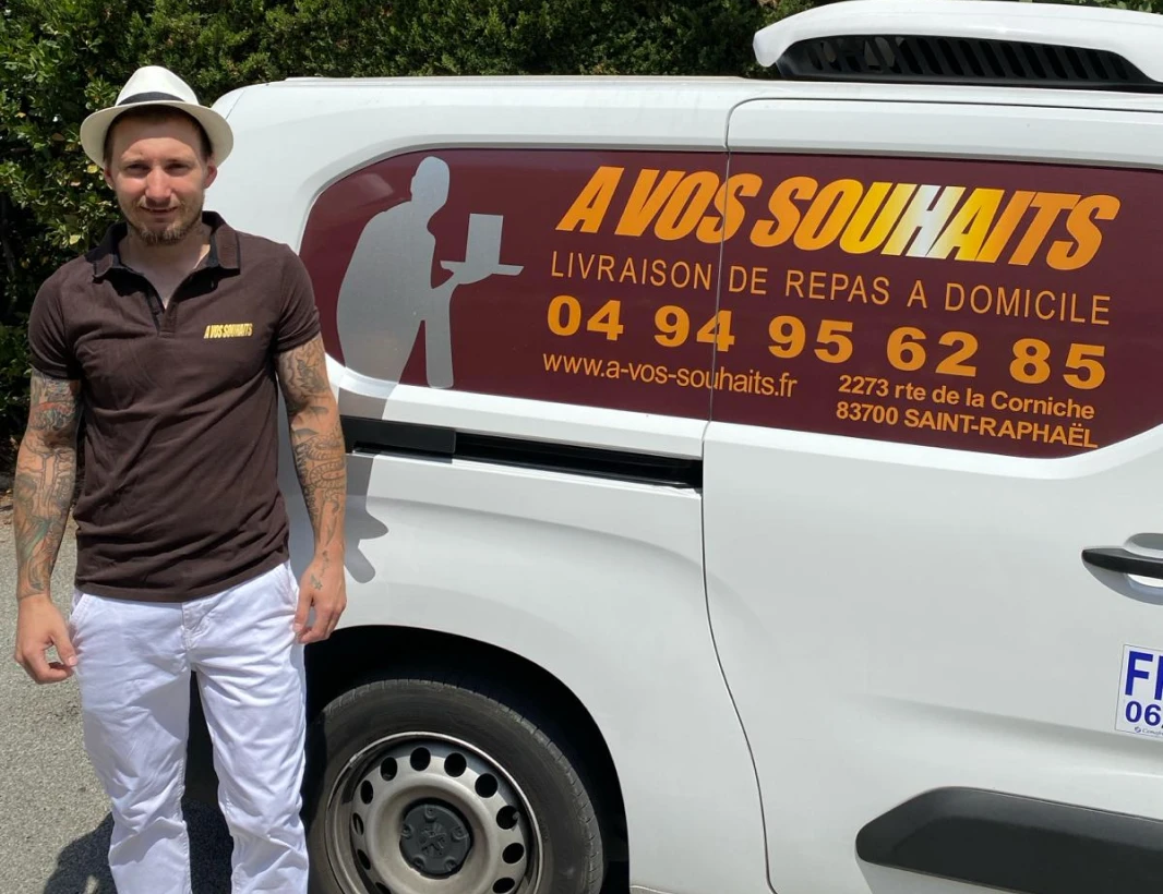 A Vos Souhaits Livraison De Repas A Domicile Saint Raphael Equipe 4
