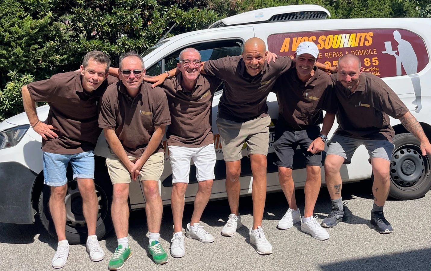A Vos Souhaits Livraison De Repas A Domicile Saint Raphael Equipe